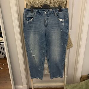 Cropped straight leg jeans